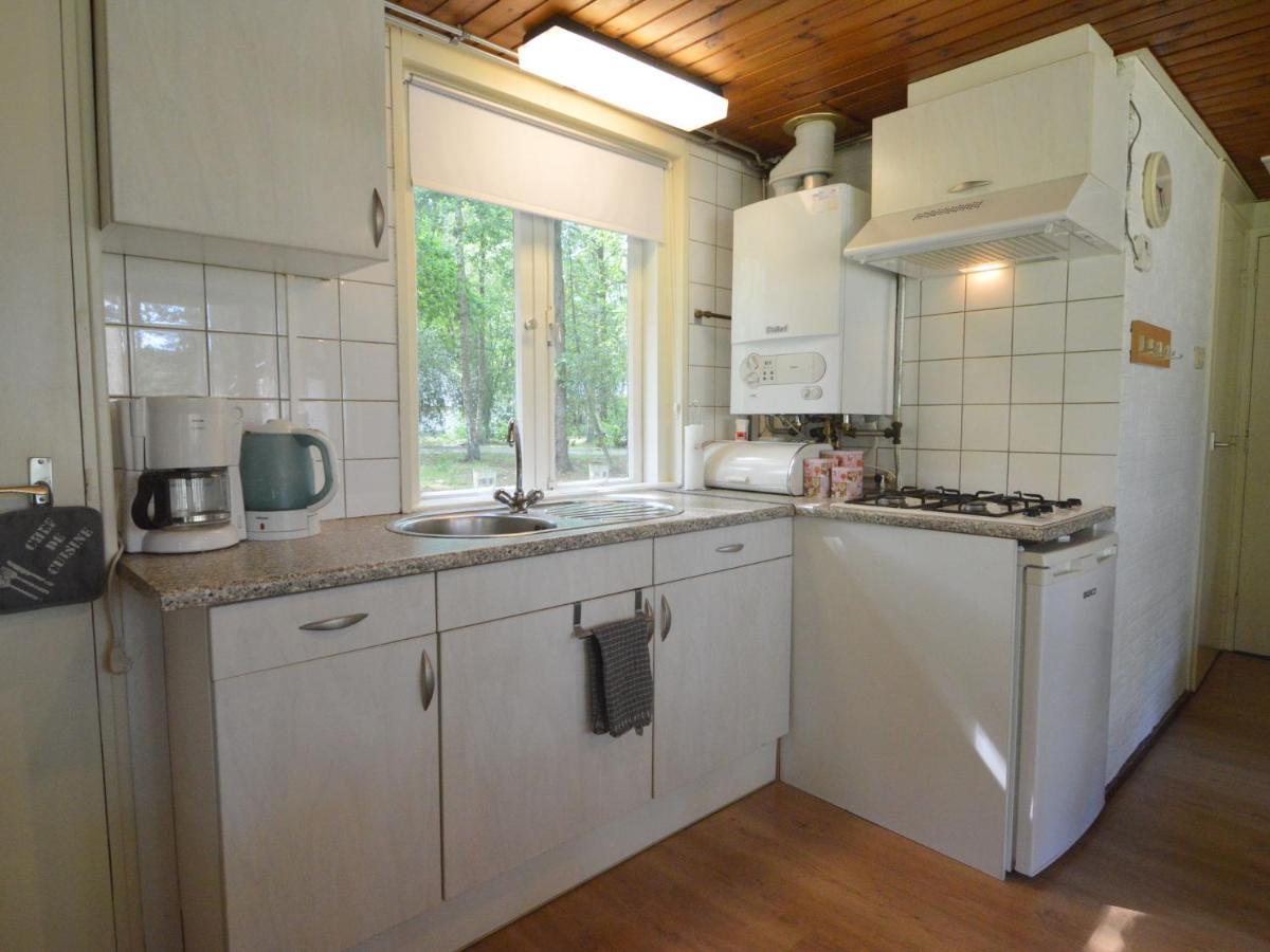 Detached Bungalow With Lovely Covered Terrace In A Nature Rich Holiday Park Stramproy Εξωτερικό φωτογραφία